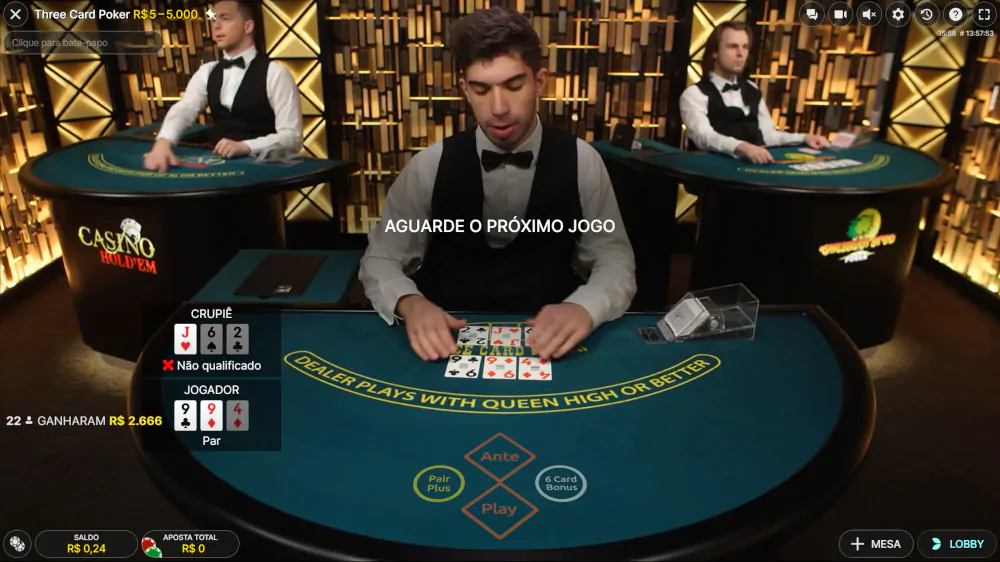 Three Card Poker comparação de mãos 